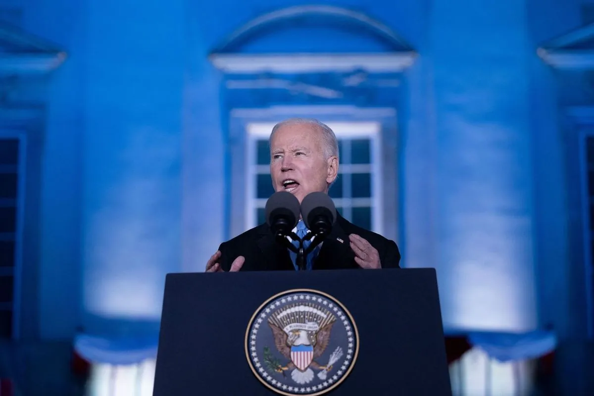 Biden Voices Election Concerns, Touts Economic Gains in Surprise Briefing