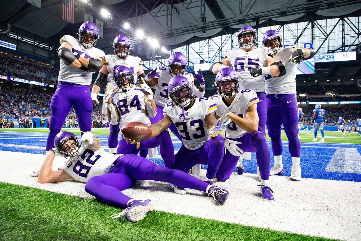 fact-check-minnesota-vikings-did-not-denounce-tim-walz-claim-originated-from-satire