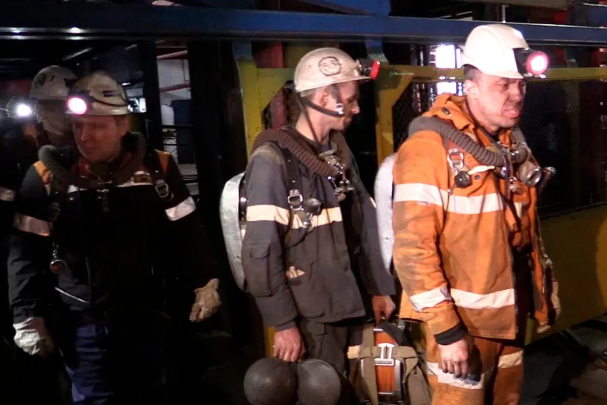 Fatal Rock Collapse at Siberian Coal Mine Claims Miner's Life