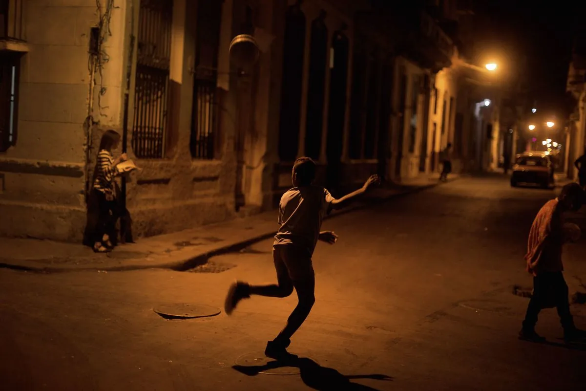 Cuba turns off lights as power crisis deepens