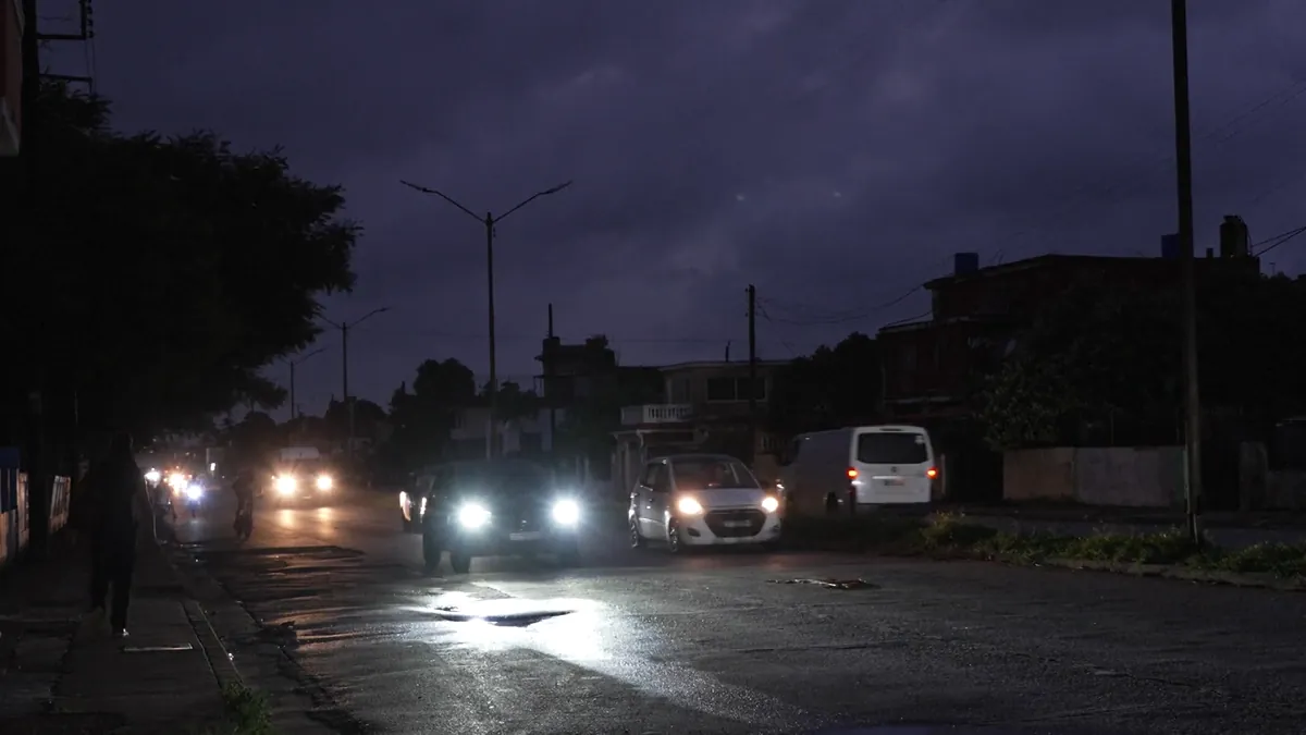 cubas-power-grid-fails-leaving-millions-in-the-dark