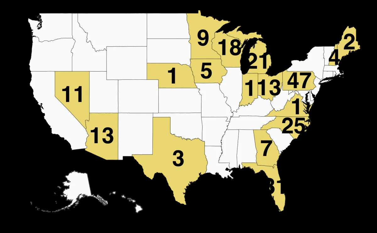 harris-and-trump-chase-votes-in-key-states-as-election-nears