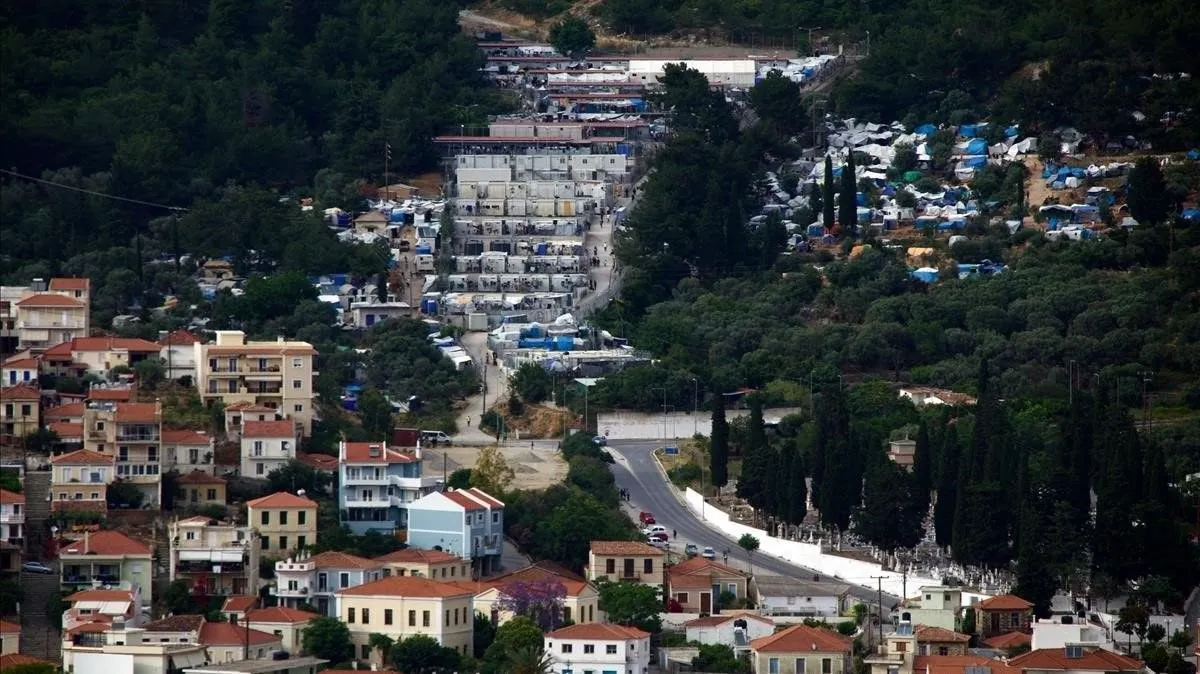 Greece plans new island camps as migration numbers hit unexpected levels