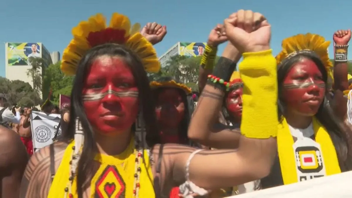 Native Brazilians gather in capital to defend their land ownership rights