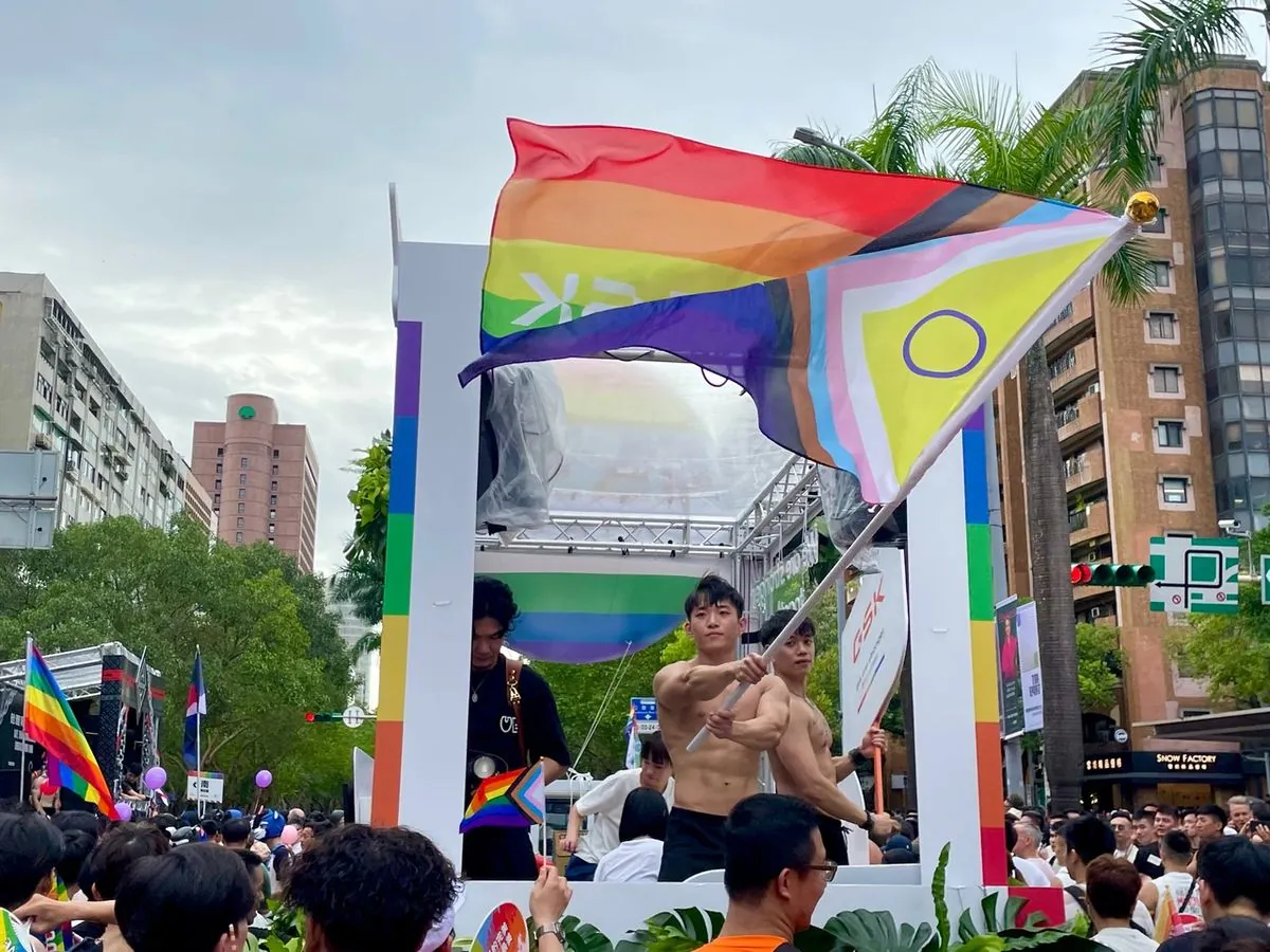 taiwan-celebrates-double-festival-as-pride-meets-halloween-in-unique-tradition