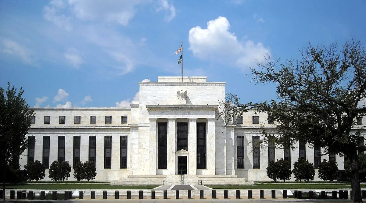 Fed ready for rate cuts while White House influence raises eyebrows