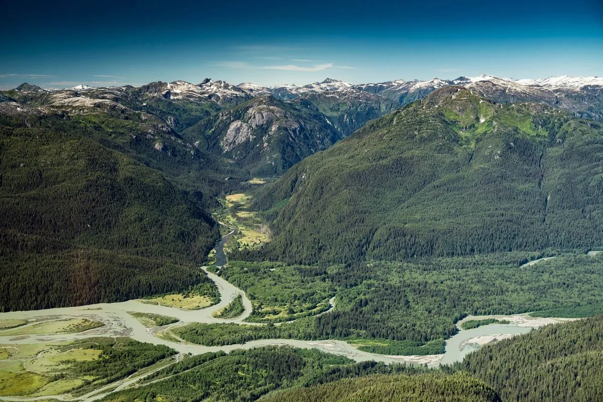 Canadian gold rush near Alaska border raises cross-border water safety questions