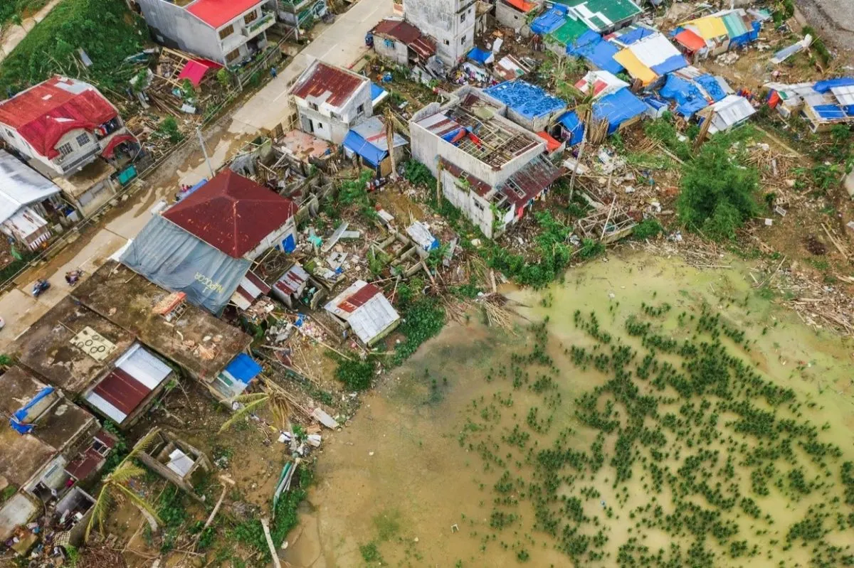 Latest super-typhoon forces thousands to run from their homes in Philippines