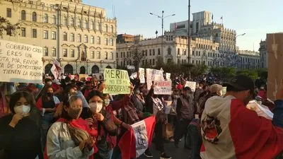 Peru's mining crisis: Small miners' protest puts pressure on government