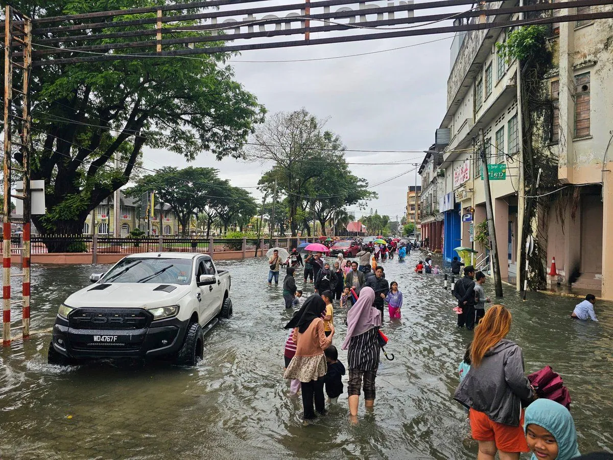 massive-monsoon-downpour-hits-malaysia-and-thailand-with-unexpected-force