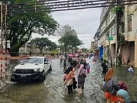 Massive monsoon downpour hits Malaysia and Thailand with unexpected force