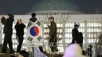 South Korean leader's power hangs by thread as parliament prepares major vote