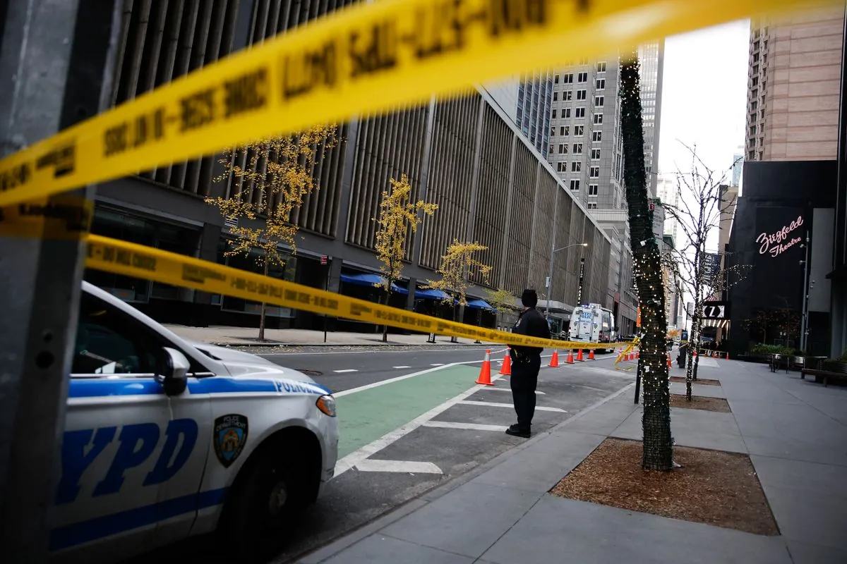 masked-shooter-targets-healthcare-boss-in-puzzling-manhattan-attack