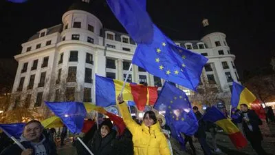 Georgia's pro-EU movement puts country at crossroads with Russia