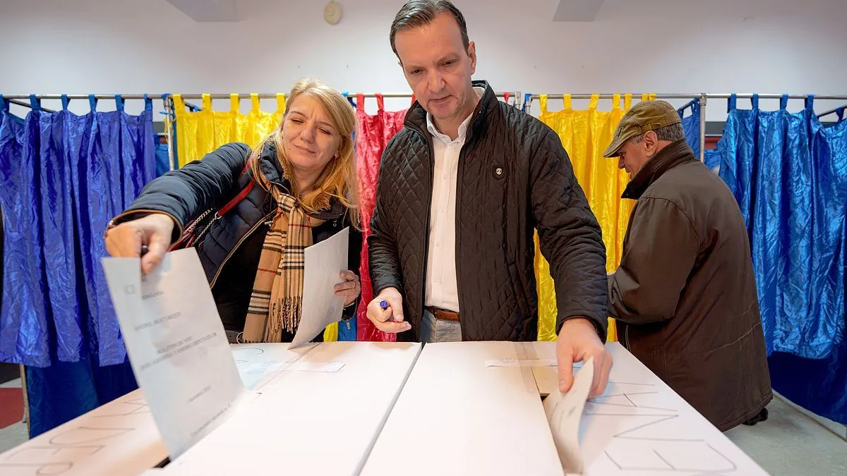 romanian-election-gets-canceled-just-days-before-final-round