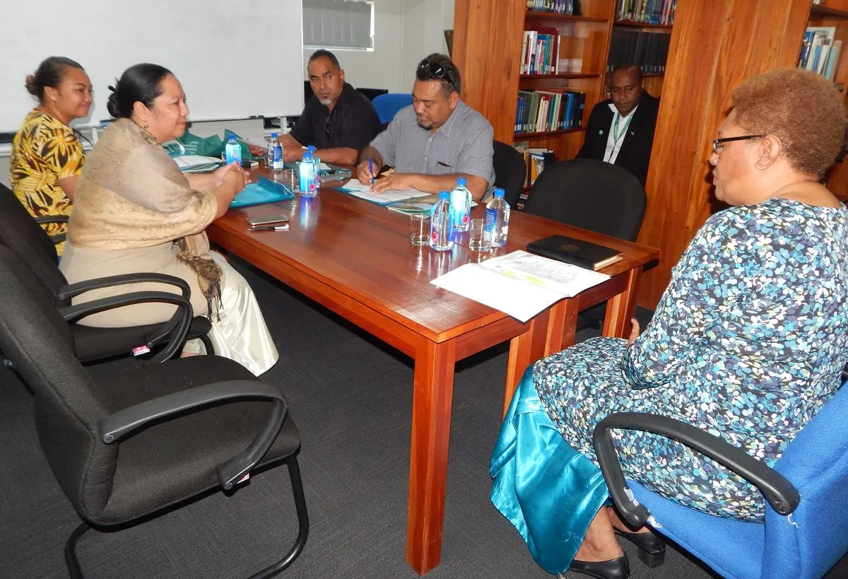 Unexpected turn in Tonga: Prime minister steps down before crucial parliament vote